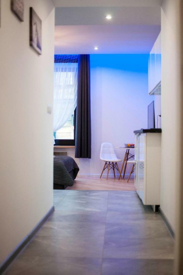 Cracow Jacuzzi Apartments - Silver Room 크라쿠프 외부 사진